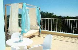 Hotel-Coco-Boutique-Terrace-1